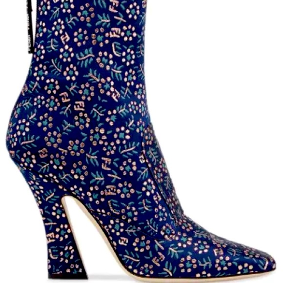 Fendi Shoes - 🎊🎉🌸Fendi floral jacquard booties.